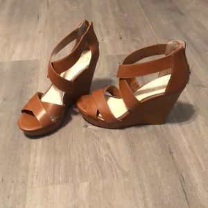 Jessica Simpson wedges
